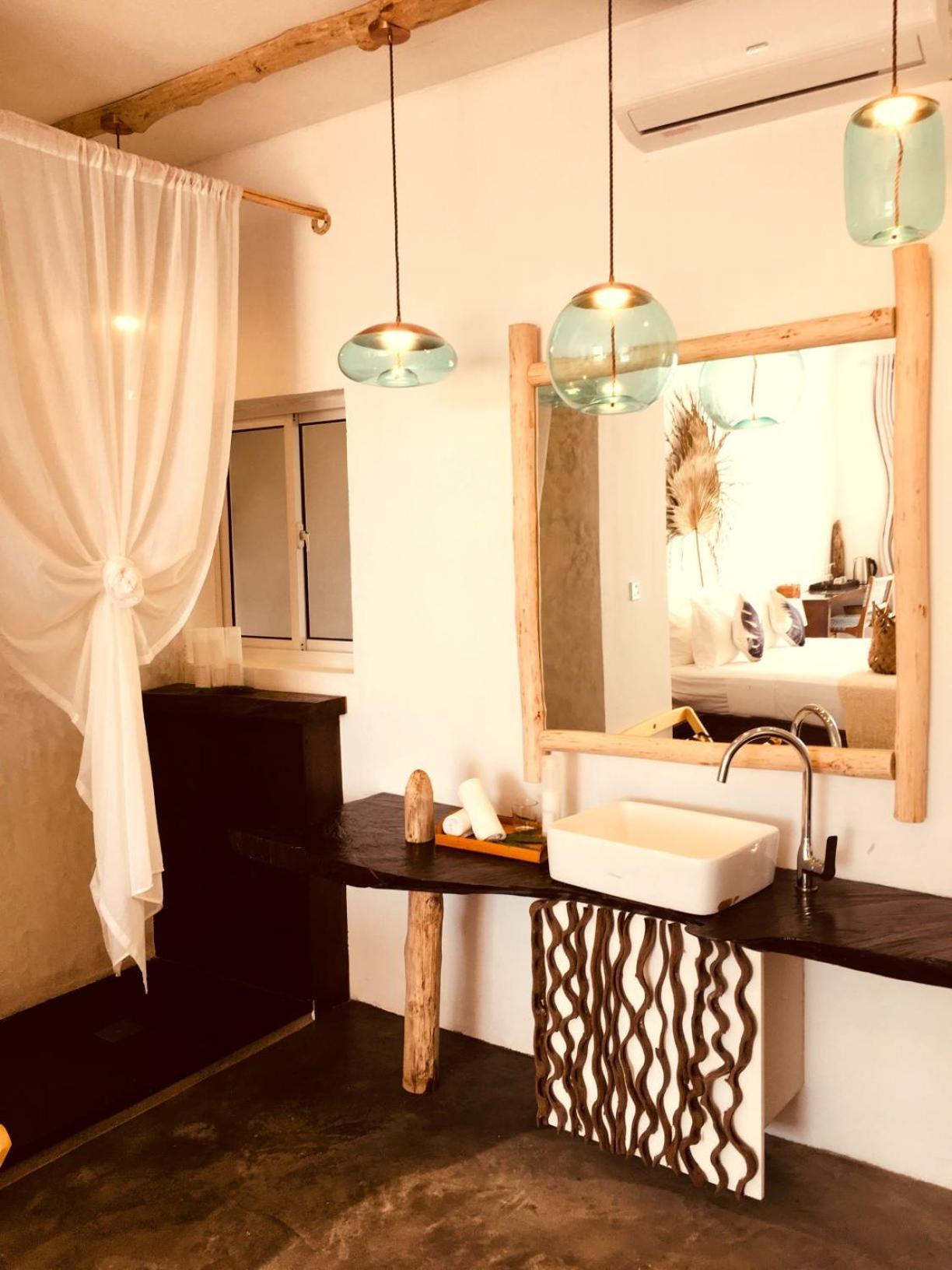 Bliss Hotel Praslin Grand Anse  Eksteriør billede